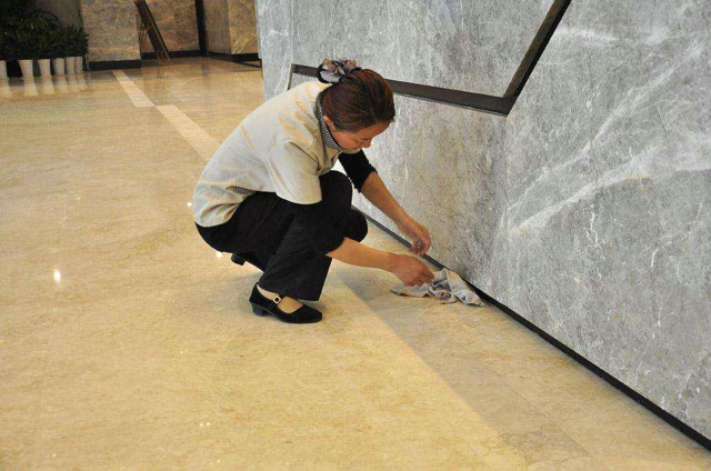 日常保洁阿姨一天多少钱？